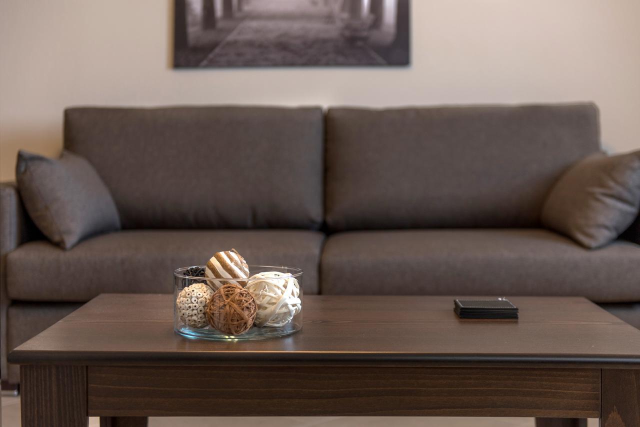 Pleiades Casual Living Apartment Nea Roda Exterior foto