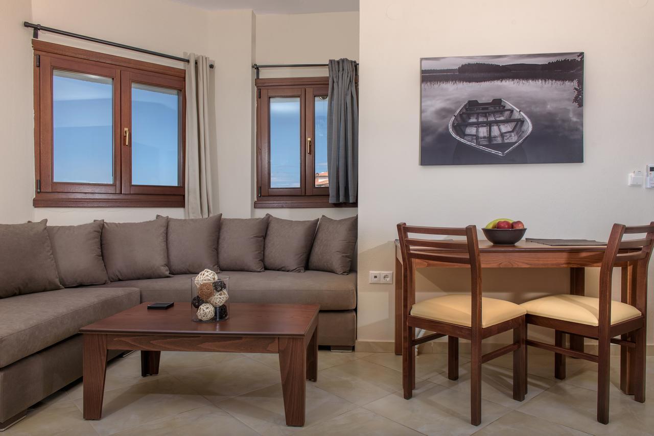 Pleiades Casual Living Apartment Nea Roda Exterior foto