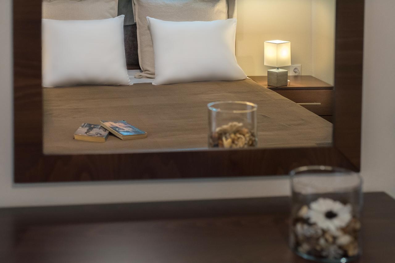 Pleiades Casual Living Apartment Nea Roda Exterior foto