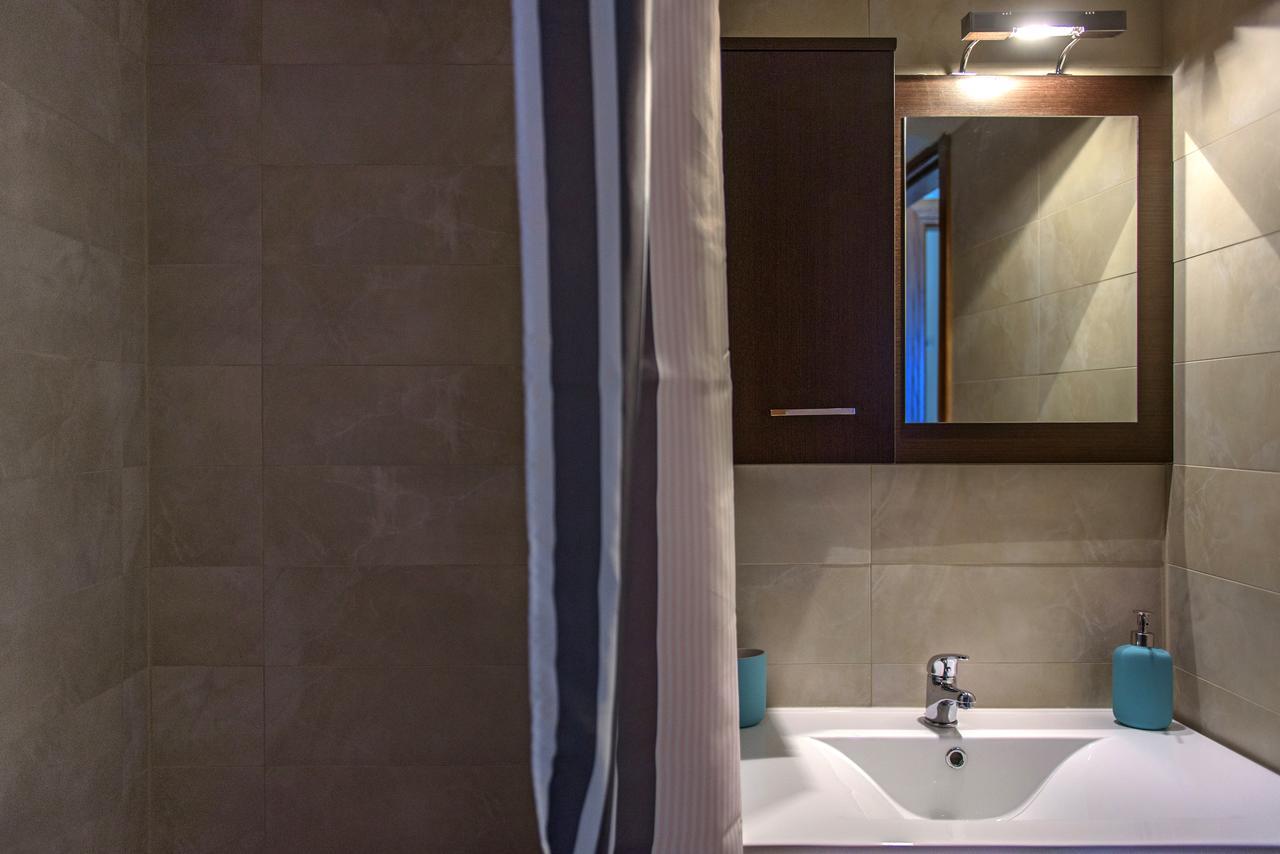 Pleiades Casual Living Apartment Nea Roda Exterior foto